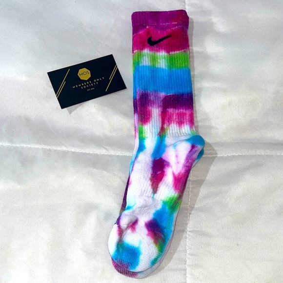 🧦Hand-dyed Nike Multicolor Tie-Dye Socks - Picture 1 of 2